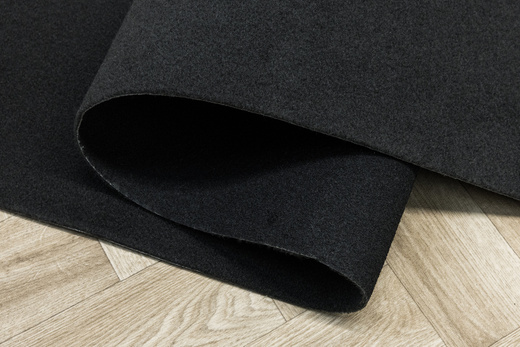 Grafitowa Wykładzina samochodowa Mustang 76 szerokość 2 m