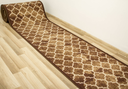 Antypoślizgowy Chodnik Clover 04 Brąz Beż Koniczyna Marokańska szerokość 67 cm