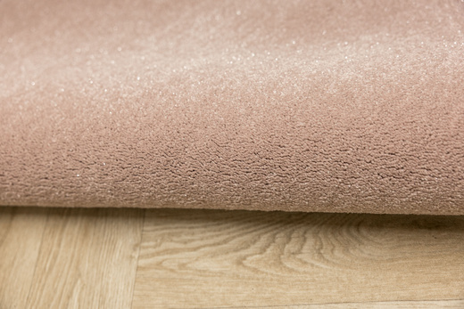 Wykładzina Pearl-Flash 12 Różowa Srebrna szerokość 4 m
