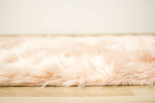 Dywan Skóra Róż Lśniący Shaggy