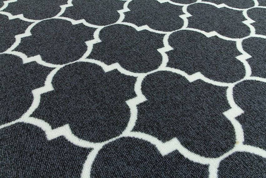 Wykładzina Clover 29 ciemny szary kremowy koniczyna marokańska szerokość 4 m