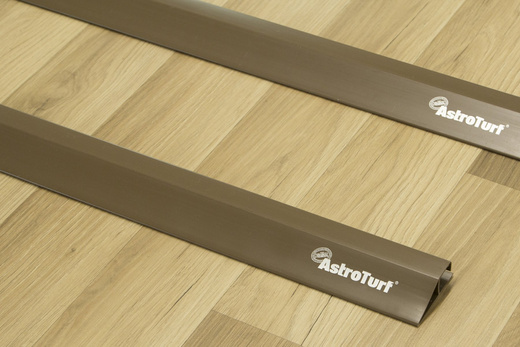 Profil brązowy do wycieraczki Astroturf