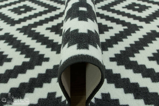 Antypoślizgowy chodnik romby czarny 91 szerokość 120 cm