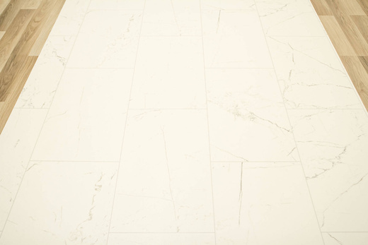 Wykładzina pcv Ultimate Stone Portoro 508 Marmur Krem szerokość 1,5 m
