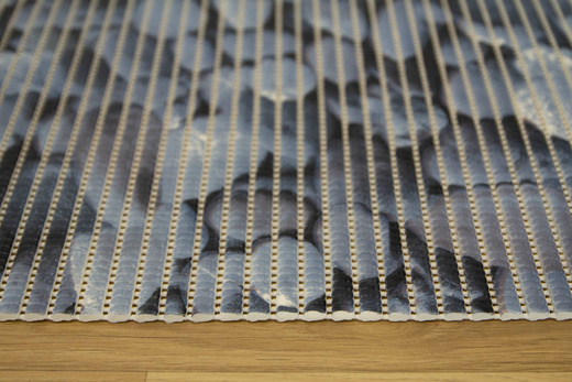 Mata Łazienkowa Softy-tex 810 Niebieskie Kamienie szerokość 65 cm