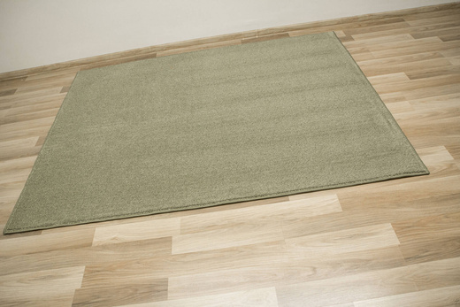 Wykładzina Eternity Speciaal 154 Oliwkowa Zieleń szerokość 4 m