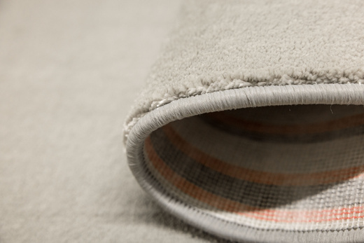 Dywan Violin 72 Lśniący Szary Srebrny