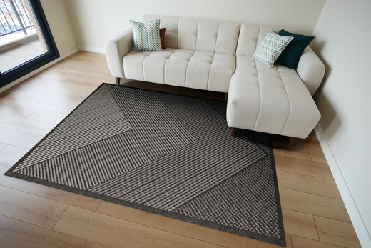 Dywan Dwustronny Sznurkowy Brussels 205942/10120 Night Antracyt Szary Trójkąty Outdoor