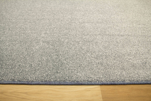 Wykładzina Envoy 82 Lśniąca Jasna Stalowa Niebieska szerokość 4 m