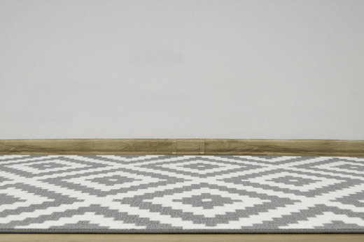 Antypoślizgowy Skandynawski Dywan Romby Szare