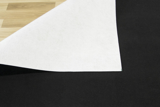 Wykładzina star 77 czarny szerokość 4 m