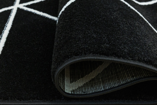 Dywan Lima C877B black/white Czarny Krem Trójkąty