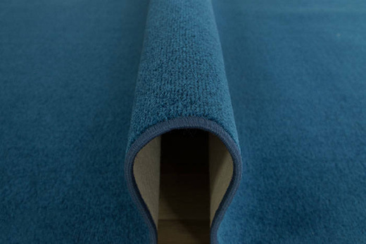 Wykładzina Spirit-twist 82 granat szerokość 5 m