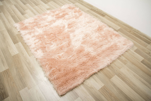 Dywan Skóra Róż Lśniący Shaggy