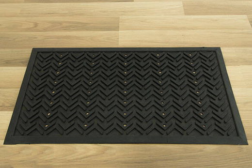 Wycieraczka Gumowa Arrow Black