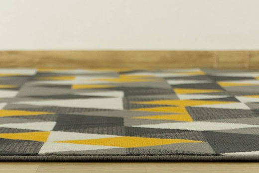 Dywan Luna 503834/89915 grey musztardowe trójkąty