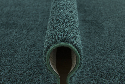 Wykładzina Phuket 40 Butelkowa Zieleń Shaggy szerokość 4 m