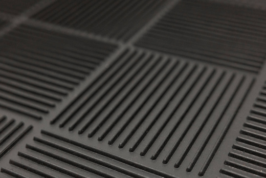 Wycieraczka gumowa kolor M58 dwustronna antypoślizgowa brąz czerń jodełka karo