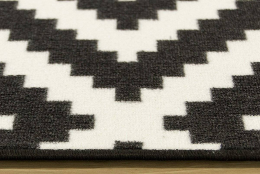 Dywan romby czarne