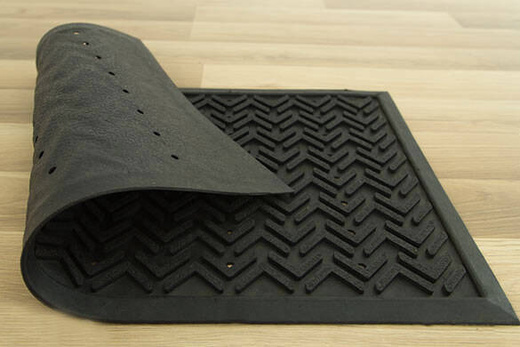 Wycieraczka Gumowa Arrow Black