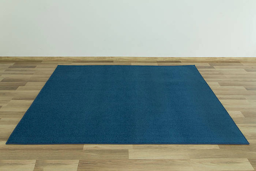 Wykładzina Spirit-twist 82 granat szerokość 5 m