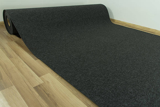 Wykładzina lindau 50 czarny szerokość 4 m