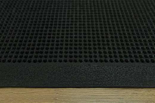 Wycieraczka gumowa bolce z ramką