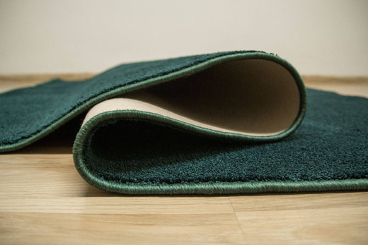 Wykładzina Eternity Speciaal 40 Butelkowa Zieleń szerokość 4 m