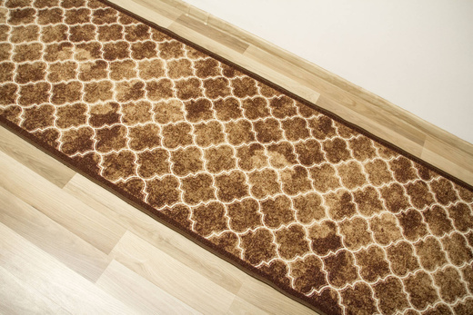 Antypoślizgowy Chodnik Clover 04 Brąz Beż Koniczyna Marokańska szerokość 80 cm