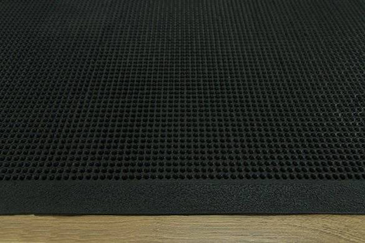 Wycieraczka gumowa bolce z ramką