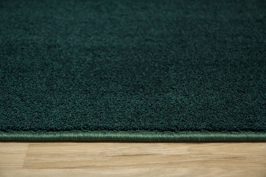 Wykładzina Eternity Speciaal 40 Butelkowa Zieleń szerokość 4 m