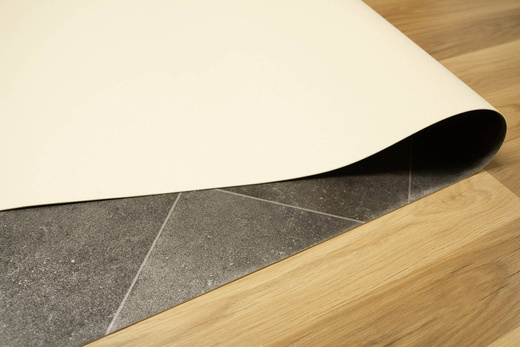 Wykładzina PCV Atlantic Toulouse 009 Antracyt Srebrny Romby szerokość 1,5 m