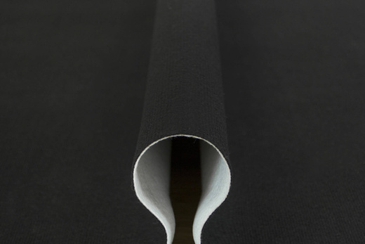 Wykładzina star 77 czarny szerokość 4 m