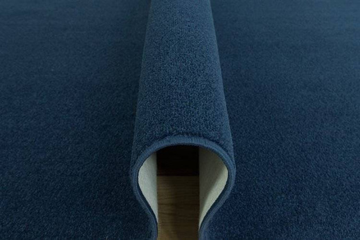 Wykładzina Dynasty 84 granat szerokość 4 m