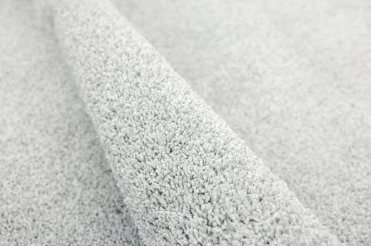 Wykładzina Sphinx-special 74 Jasny Szary Lśniący na filcu szerokość 4 m