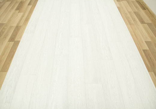 Wykładzina PCV Atlantic Pure Oak 009 Krem Szary Deski szerokość 2,5 m