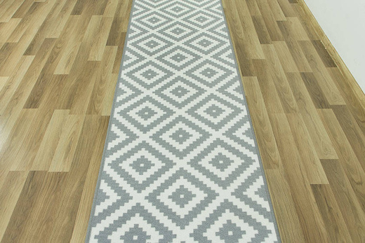 Antypoślizgowy chodnik romby szary 19 szerokość 80 cm