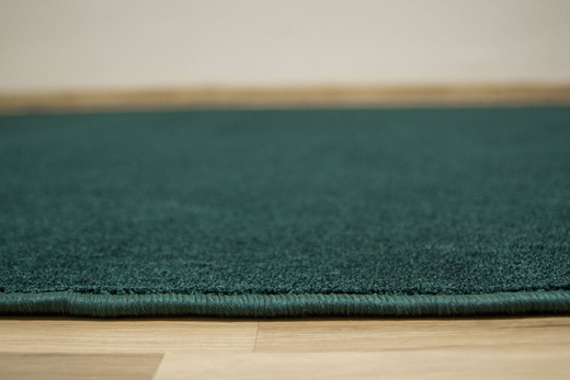 Wykładzina Sierra 40 Butelkowa Zieleń szerokość 5 m