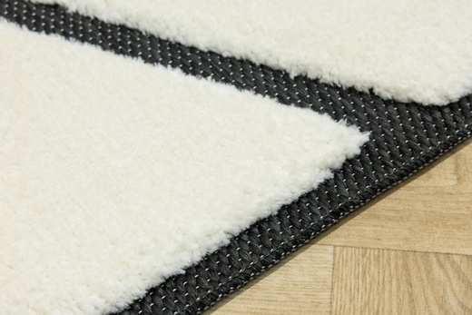 Dywan Shaggy Lula Soft IM85A Black/Bone Trójkąty Krem Czarny