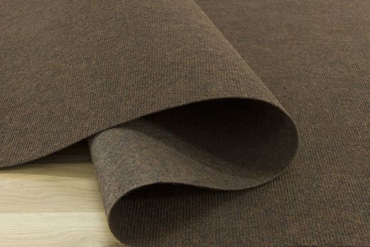 Wykładzina star bez filcu 97 ciemny brąz szerokość 4 m