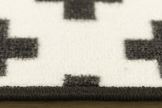 Wykładzina romby czarne szerokość 4 m