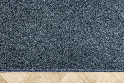 Wykładzina Eternity Special 81 Ciemy Niebieski szerokość 4 m