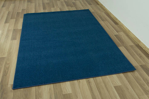 Wykładzina Spirit-twist 82 granat szerokość 5 m