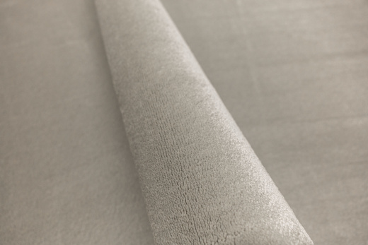 Wykładzina Violin 72 Lśniący Szary Srebrny szerokość 4 m